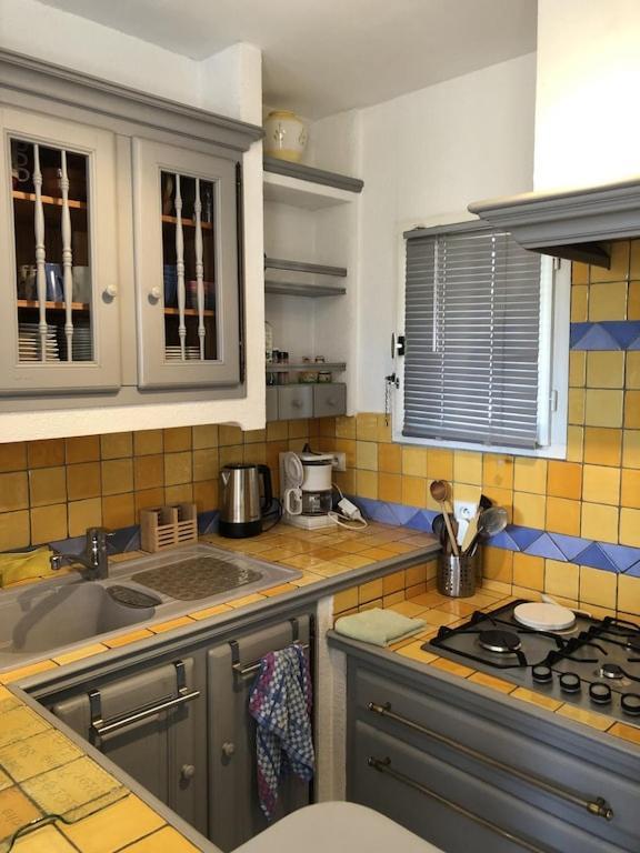 Appartement 60M2 - 2 Chambres A Une Minute Des Plages, Parking Prive Sausset-les-Pins Extérieur photo