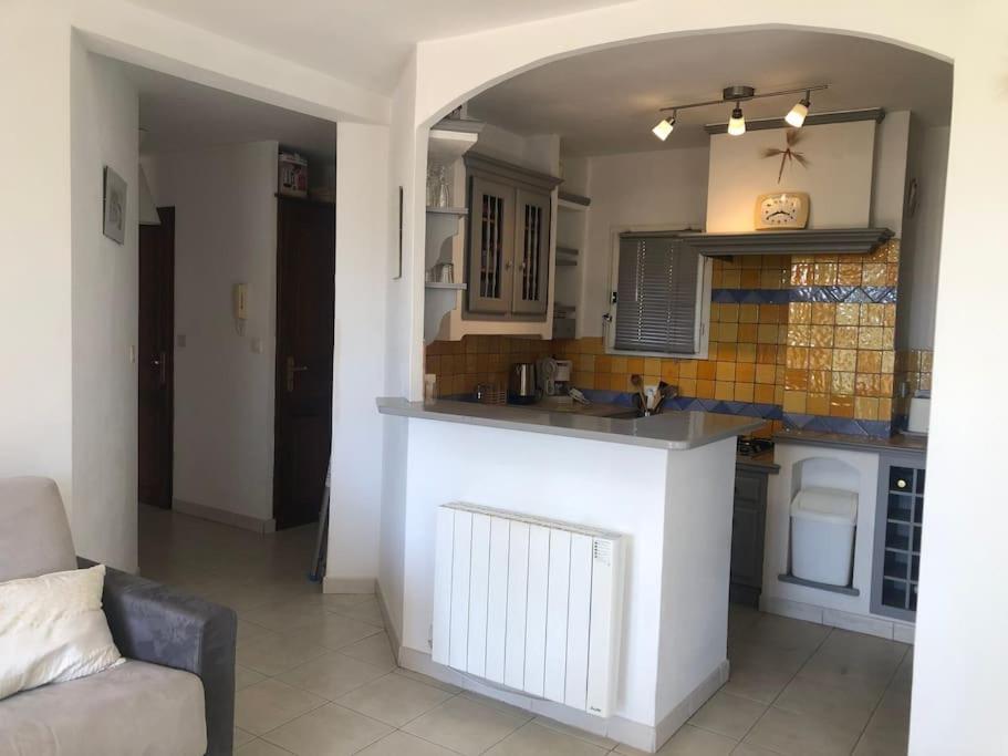 Appartement 60M2 - 2 Chambres A Une Minute Des Plages, Parking Prive Sausset-les-Pins Extérieur photo